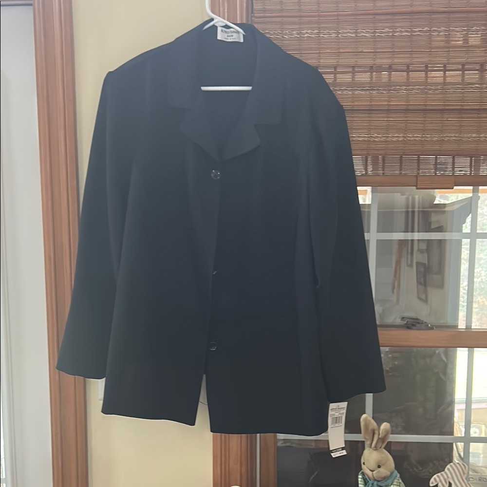 Black Button-Up Blazer